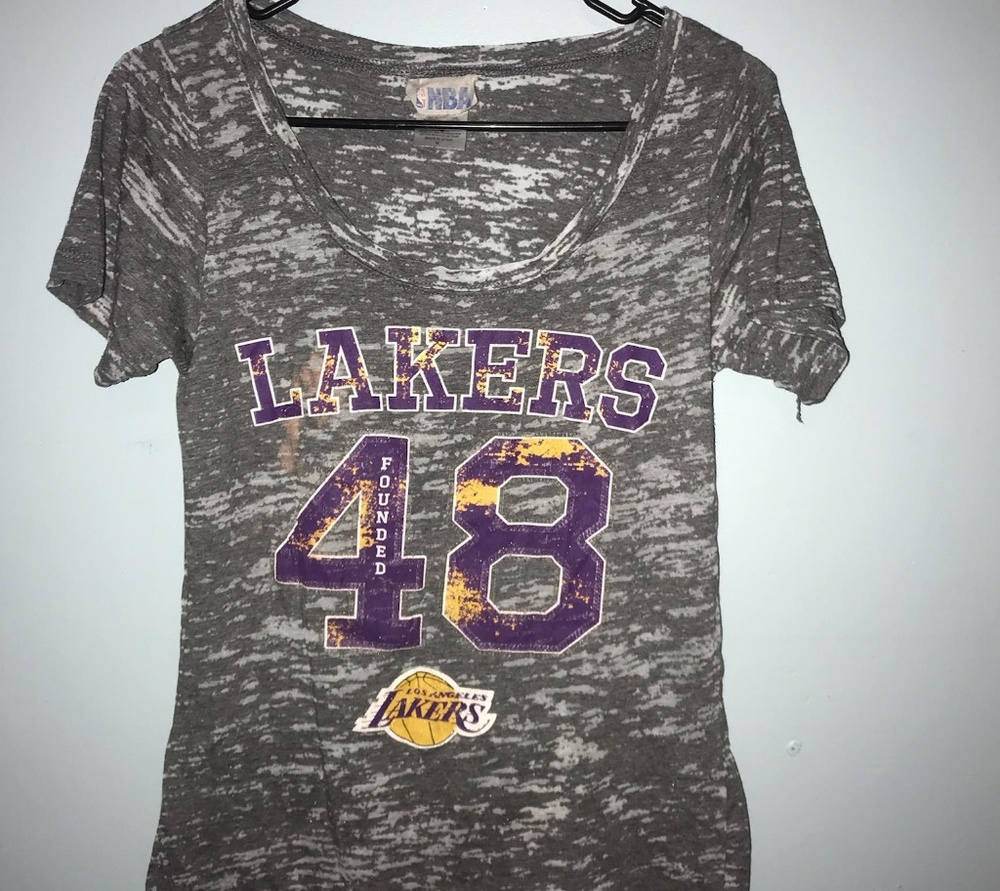 L.A. Lakers tee